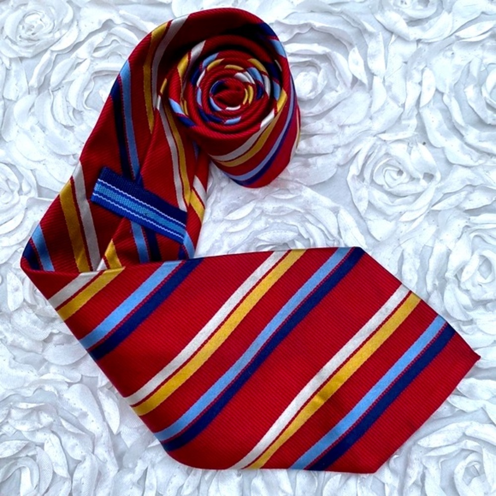 New striped stain resistant silk mens tie